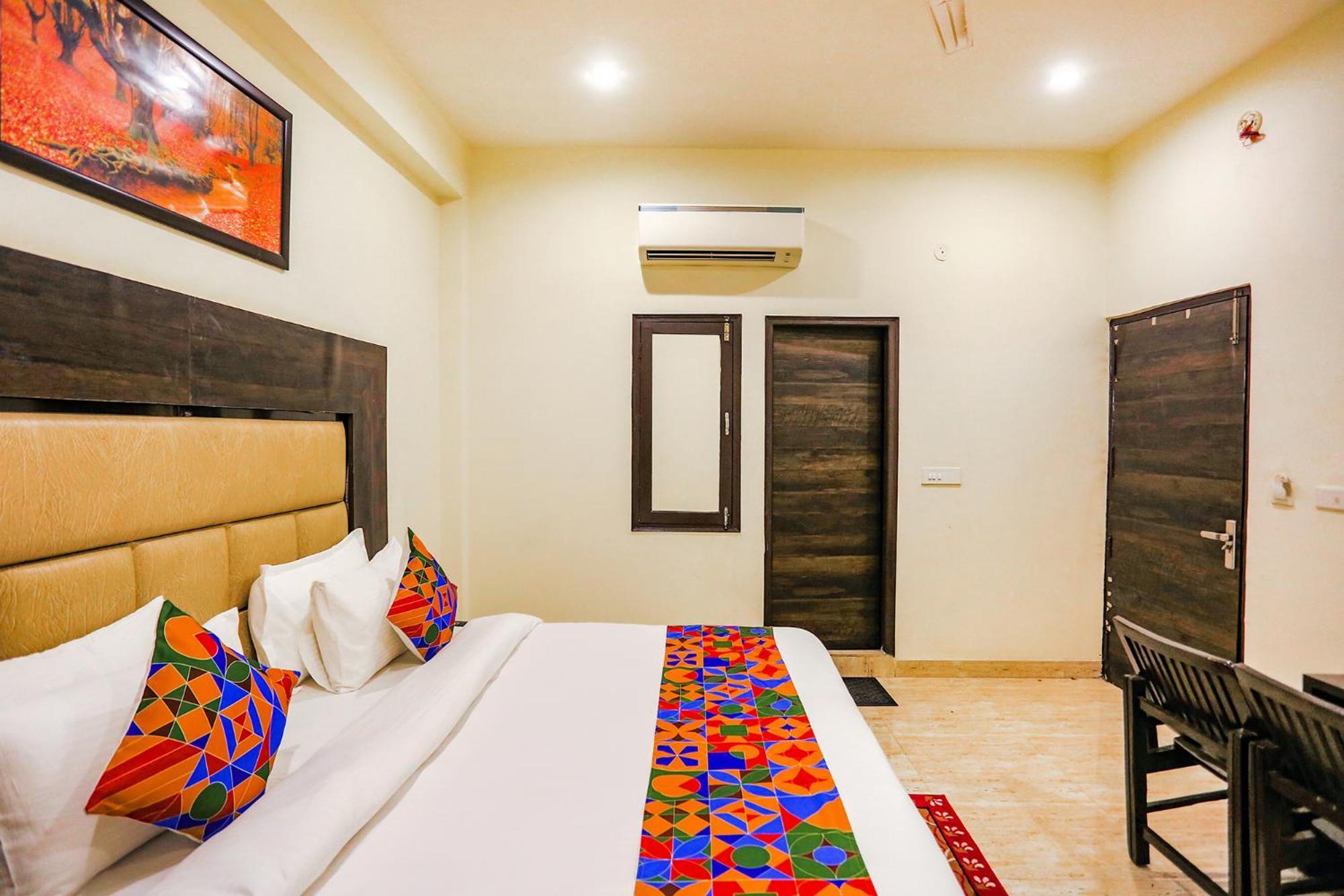 Hotel Fabhotel The Kiara