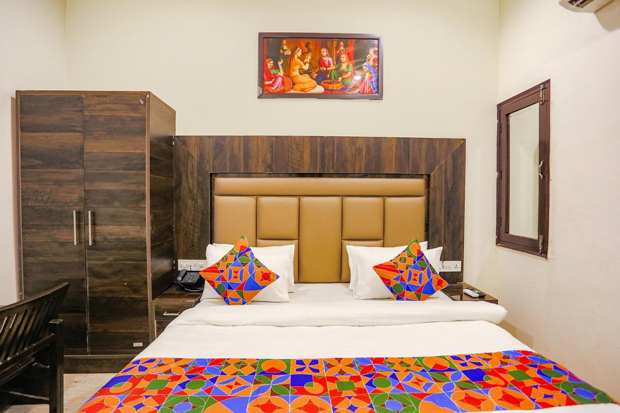 Fabhotel The Kiara