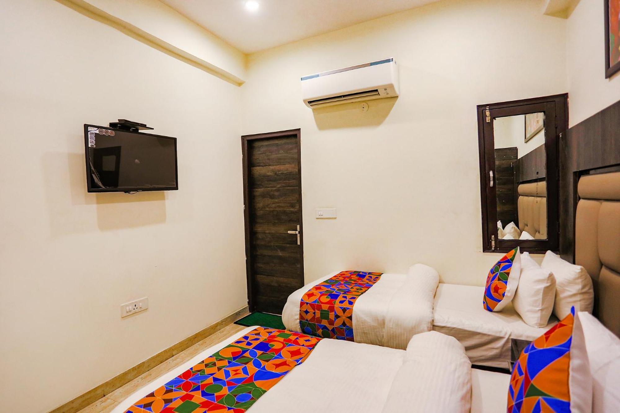 Fabhotel The Kiara New Delhi